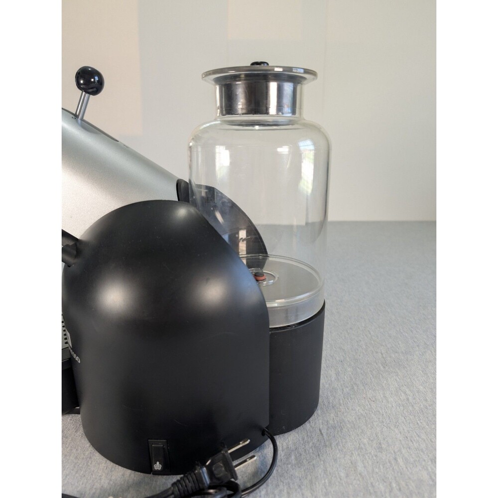 Nespresso C190 Capsule Espresso Machine 19 Bar Black/Silver w/Water Tank - Picture 5 of 15
